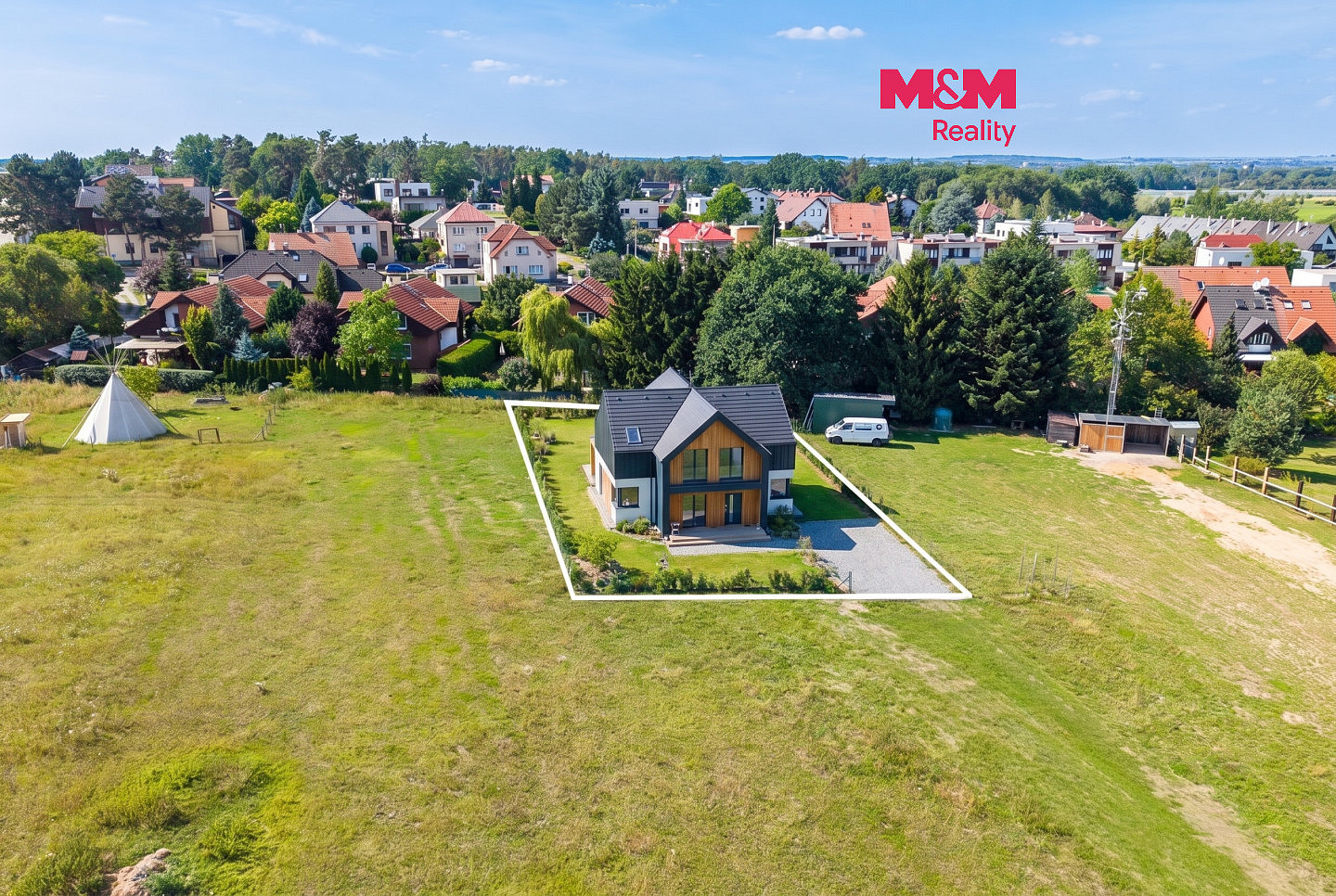 Prodej stavebního pozemku 730 m²