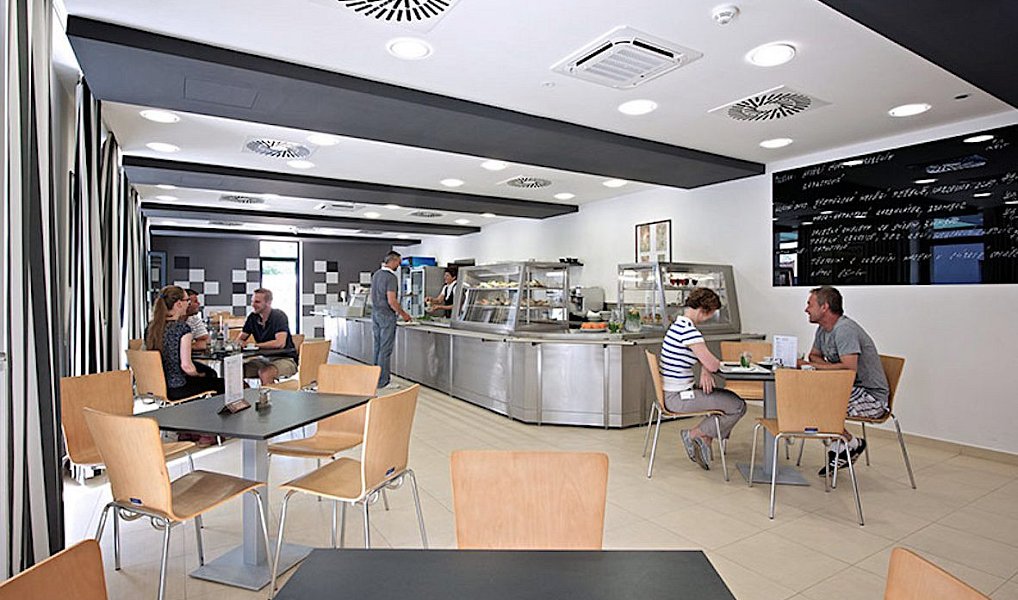 Pronájem kanceláře 553 m², Písek – náhled fotky 6