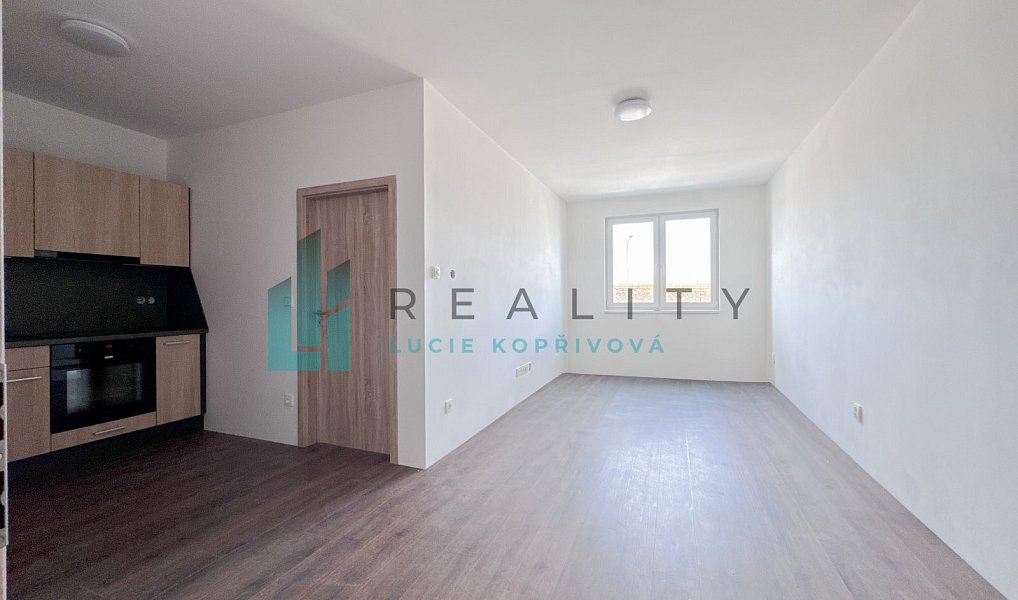 Pronájem bytu 2+kk 46 m², Blatnice pod Svatým Antonínkem – náhled fotky 2
