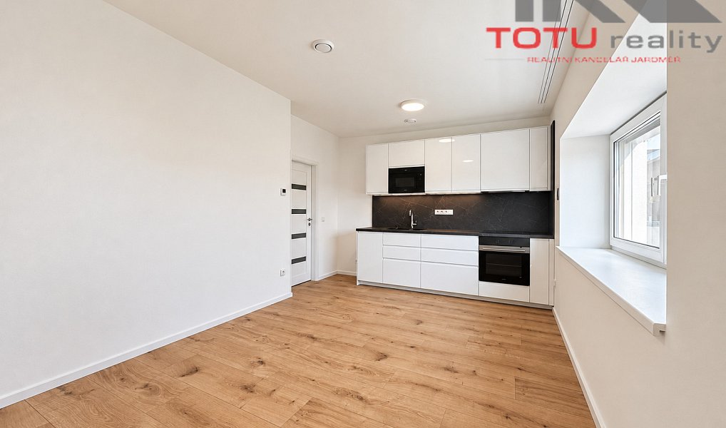 Pronájem bytu 2+kk 38 m², Černožice – náhled fotky 5