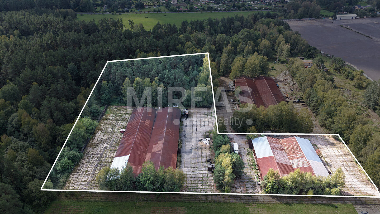 Prodej komerčního pozemku 19 967 m² – fotografie 3
