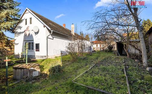 Prodej chaty/chalupy 172 m² s pozemkem 1 727 m², Úmyslovice, okres Nymburk