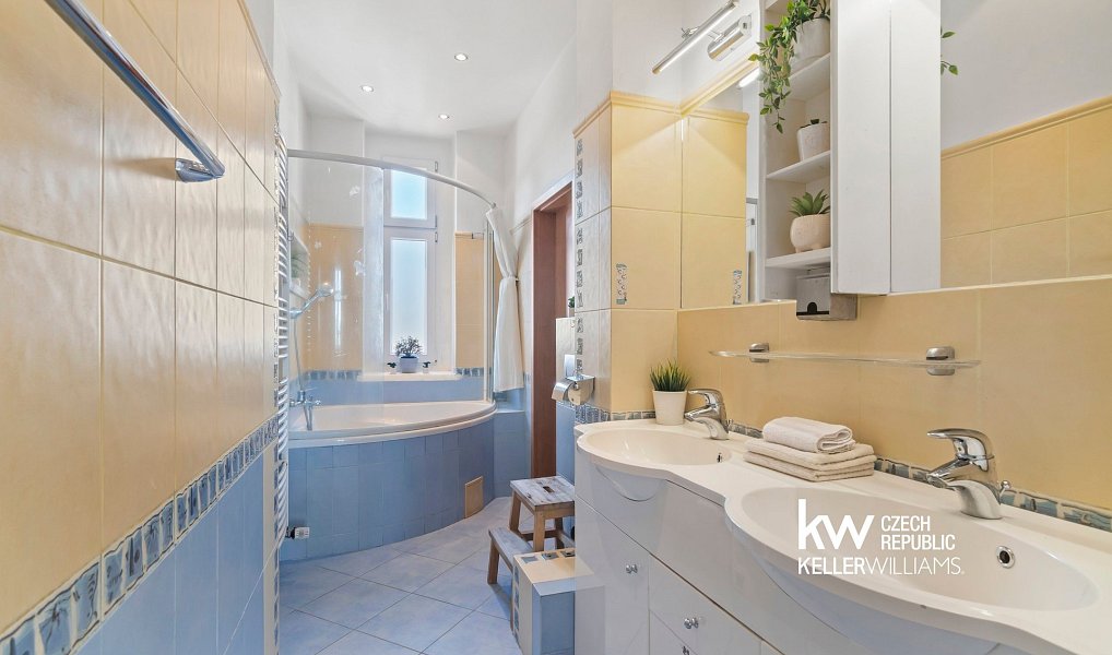 Prodej bytu 3+1 95 m², Praha – náhled fotky 12