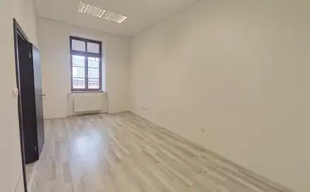 Pronájem kanceláře 39 m², Hlavní třída, Šumperk