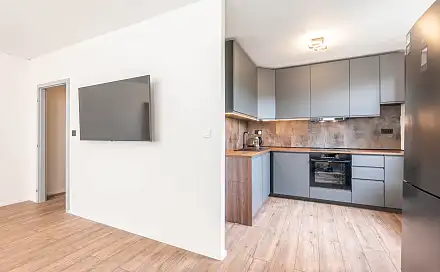 Pronájem bytu 3+1 76 m², Pod Homolkou, Beroun - Beroun-Město