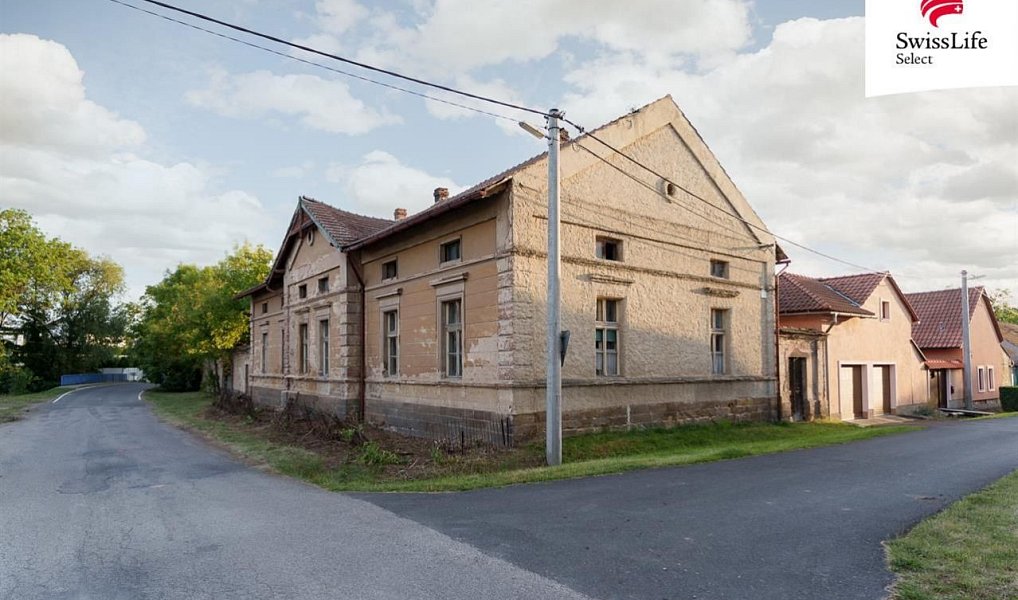 Prodej domu 620 m² s pozemkem 6 027 m², Klobuky – náhled fotky 5