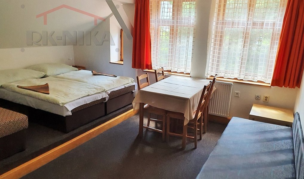 Prodej ubytovacího objektu 634 m², Rokytnice nad Jizerou – náhled fotky 22