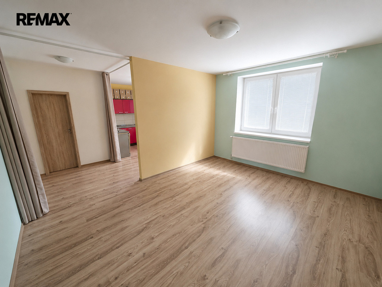 Pronájem bytu 2+1 53 m² — photo 2
