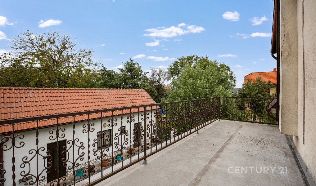 Prodej domu 215 m² s pozemkem 1 960 m², Škvorec – náhled fotky 16