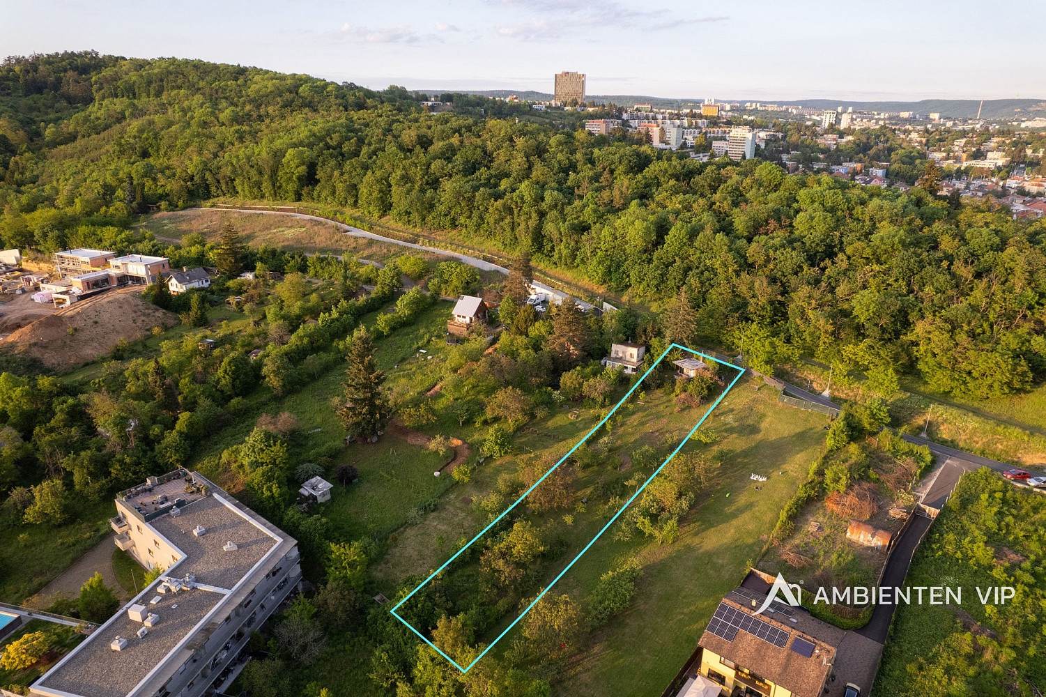 Prodej stavebního pozemku 1 451 m² – fotografie 4