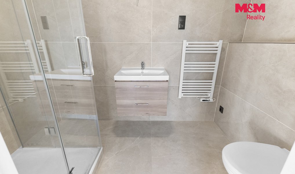Prodej domu 156 m² s pozemkem 593 m², Unhošť – náhled fotky 21
