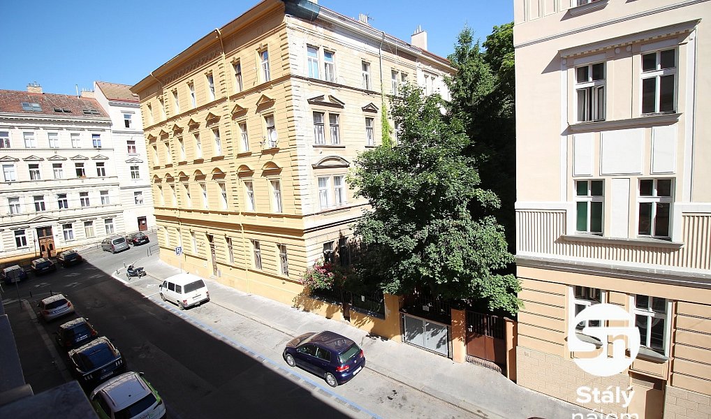 Pronájem bytu 1+1 47 m², Praha – náhled fotky 11