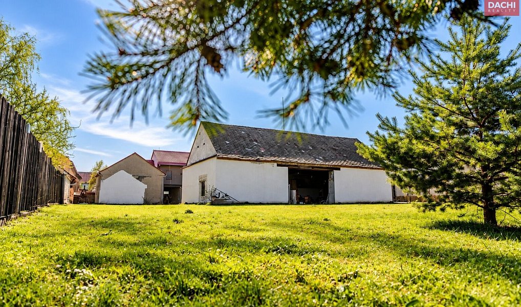 Prodej domu 350 m² s pozemkem 2 531 m², Moravičany – náhled fotky 8