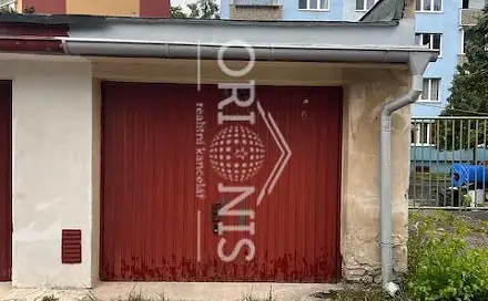 Pronájem garáže, 20 m2, Kamenná, Chomutov, Školní pěšina, Chomutov