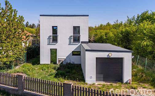 Prodej domu 165 m² s pozemkem 1 082 m², Ježovická, Praha 9 - Újezd nad Lesy