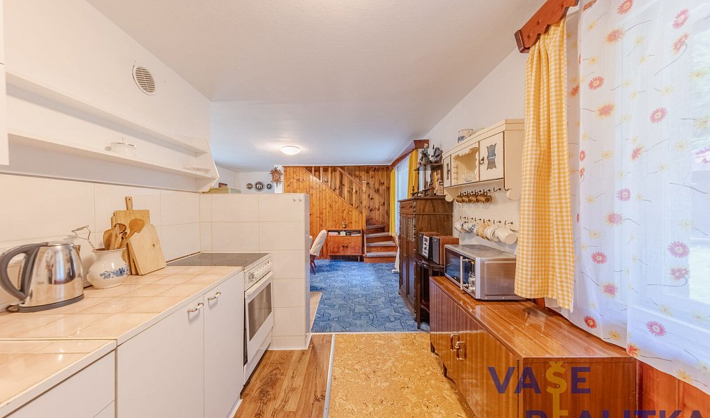 Prodej domu 103 m² s pozemkem 28 447 m², Prostřední Bečva – náhled fotky 8