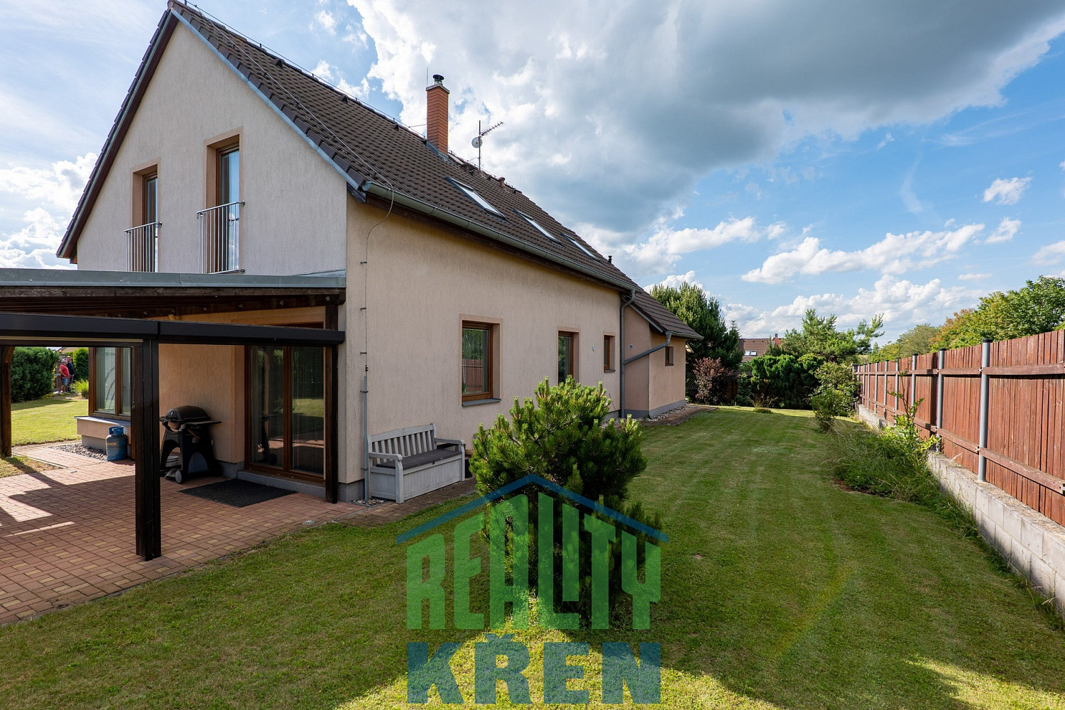 Prodej domu 151 m² s pozemkem 1 144 m²