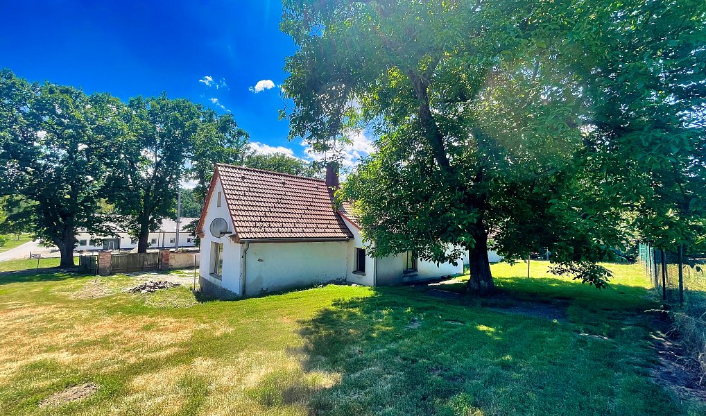 Prodej domu 100 m² s pozemkem 1 985 m², Králova Lhota – náhled fotky 28