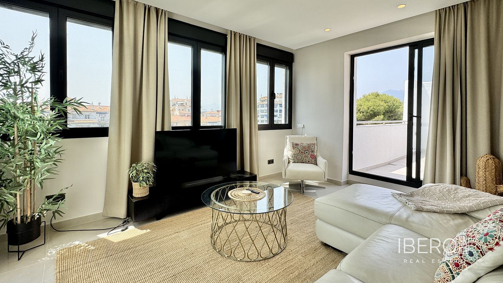 Piso 3+kk – Marbella, Nueva Andalucía - Vista 3