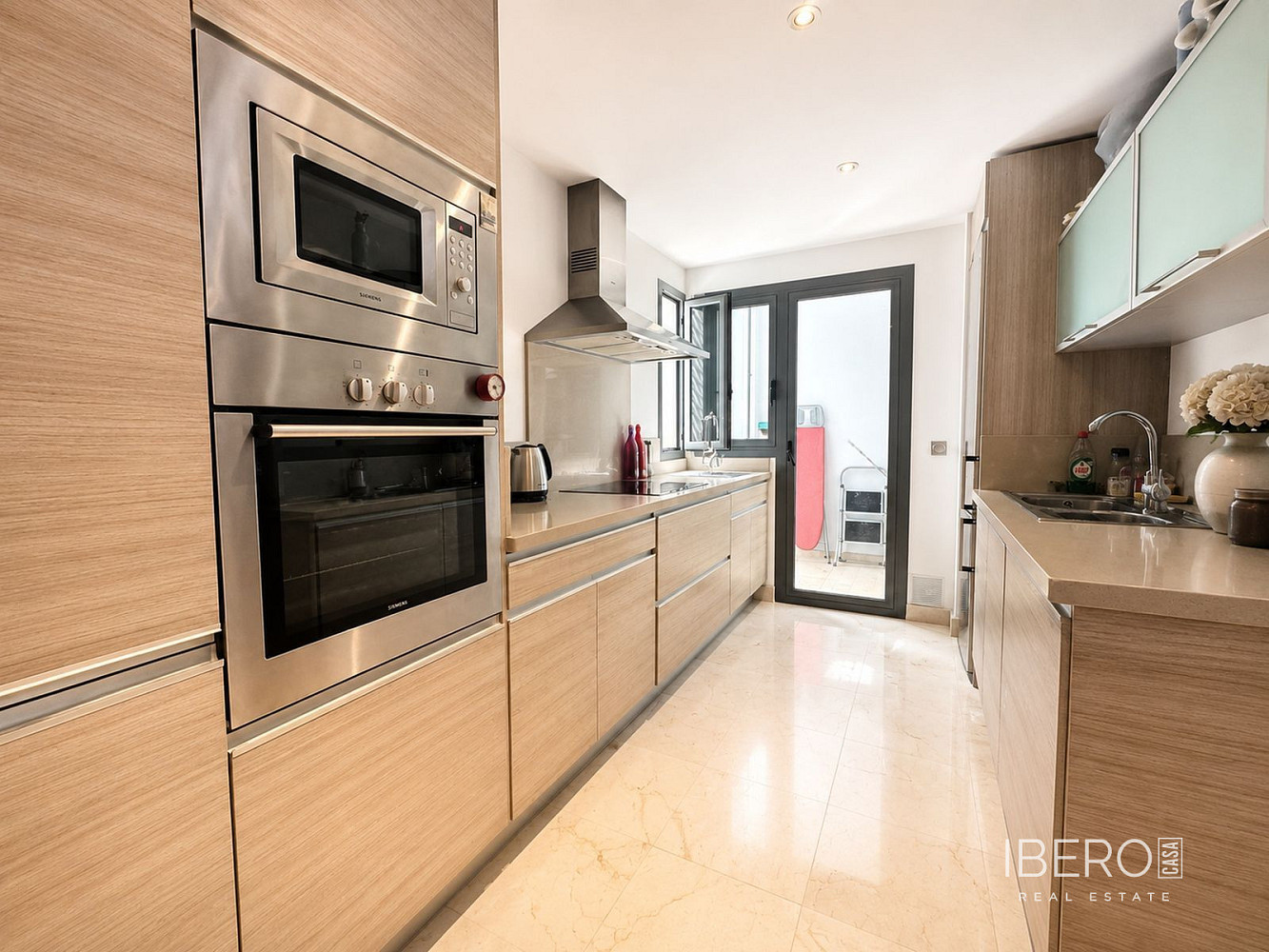 Piso 3+kk – Málaga, Centro Histórico, Centro - Más