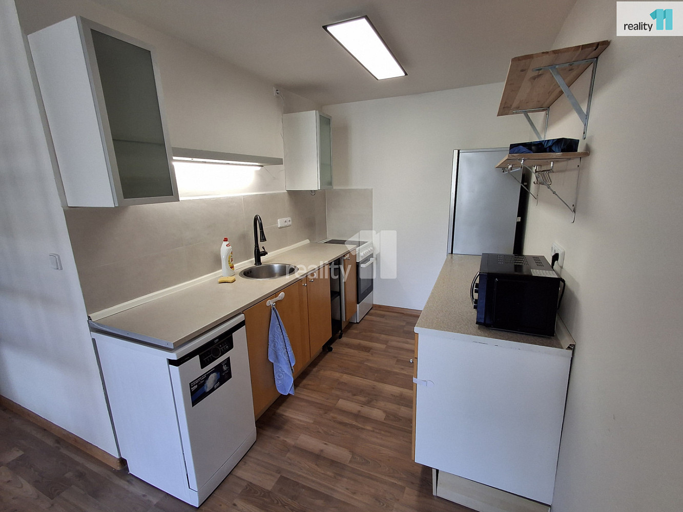 Pronájem bytu 2+kk 48 m² — photo 3