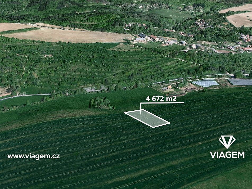 Prodej pole 1 557 m²
