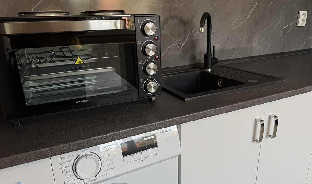 Pronájem bytu 1+kk 20 m², Děčín – náhled fotky 9