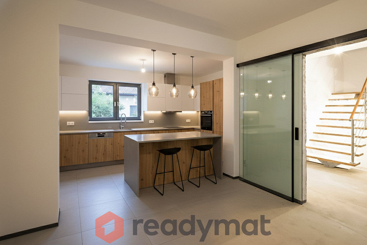 Prodej domu 158 m² s pozemkem 160 m² — photo 2