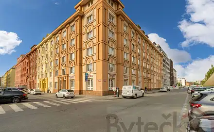 Pronájem bytu 2+kk 69 m²