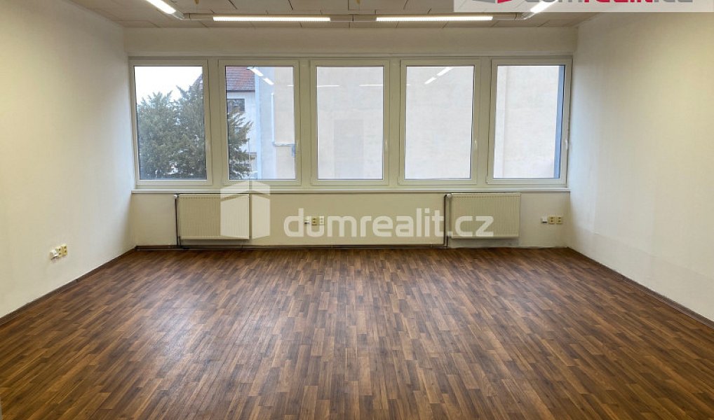 Pronájem kanceláře 38 m², Břeclav – náhled fotky 3