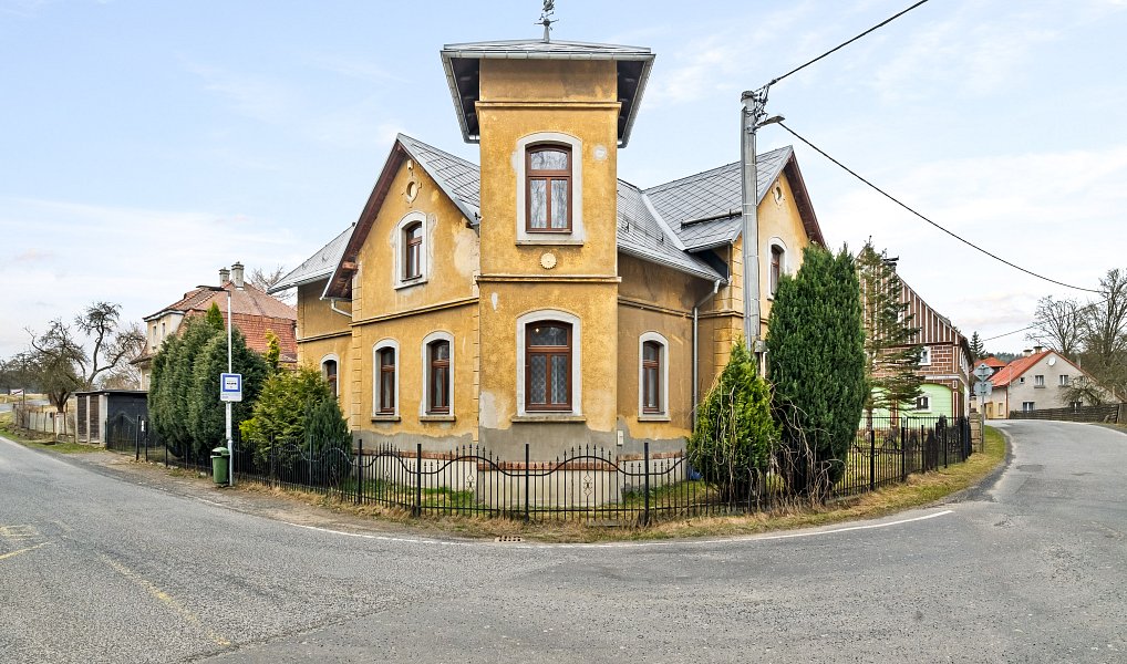 Prodej vily 329 m², pozemek 687 m² Mařenice — foto 2