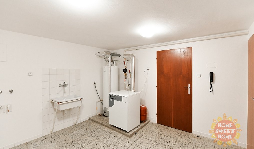 Pronájem kanceláře 417 m², Praha – náhled fotky 26