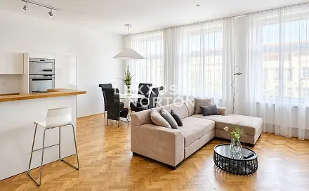 Pronájem bytu 3+kk 100 m², Holečkova, Praha 5 - Košíře