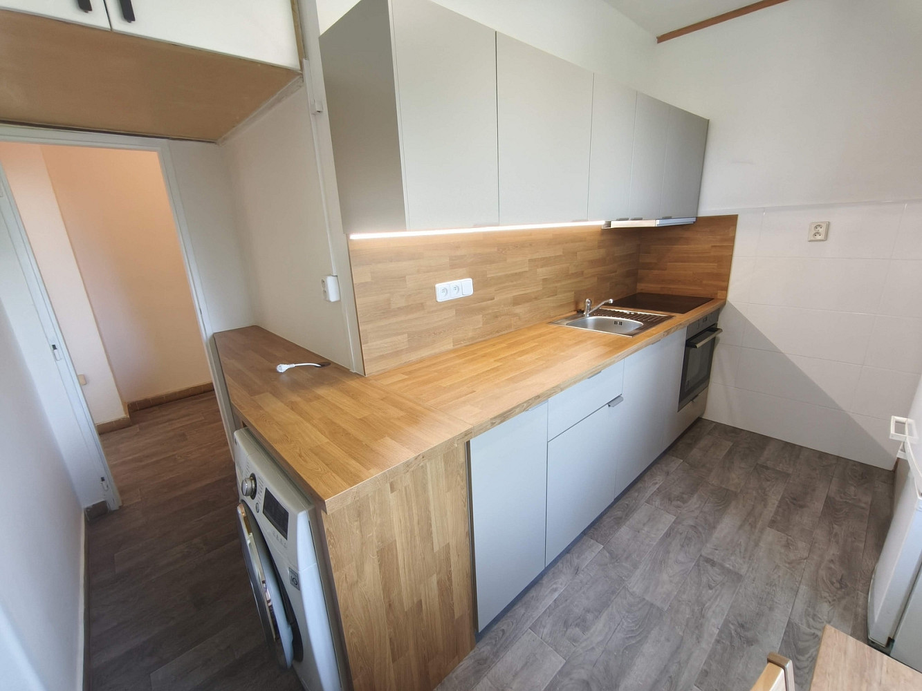 Pronájem bytu 2+1 53 m² — photo 4