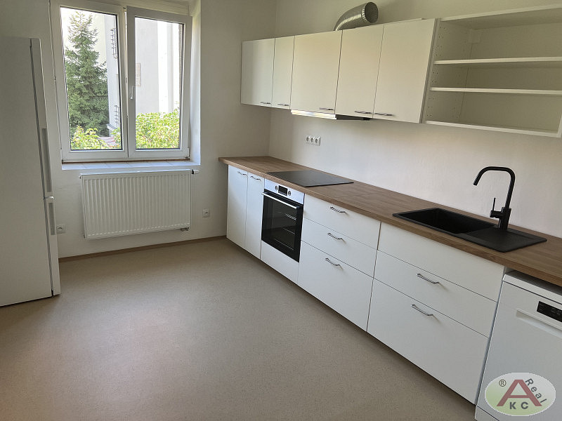Pronájem bytu 2+1 54 m²