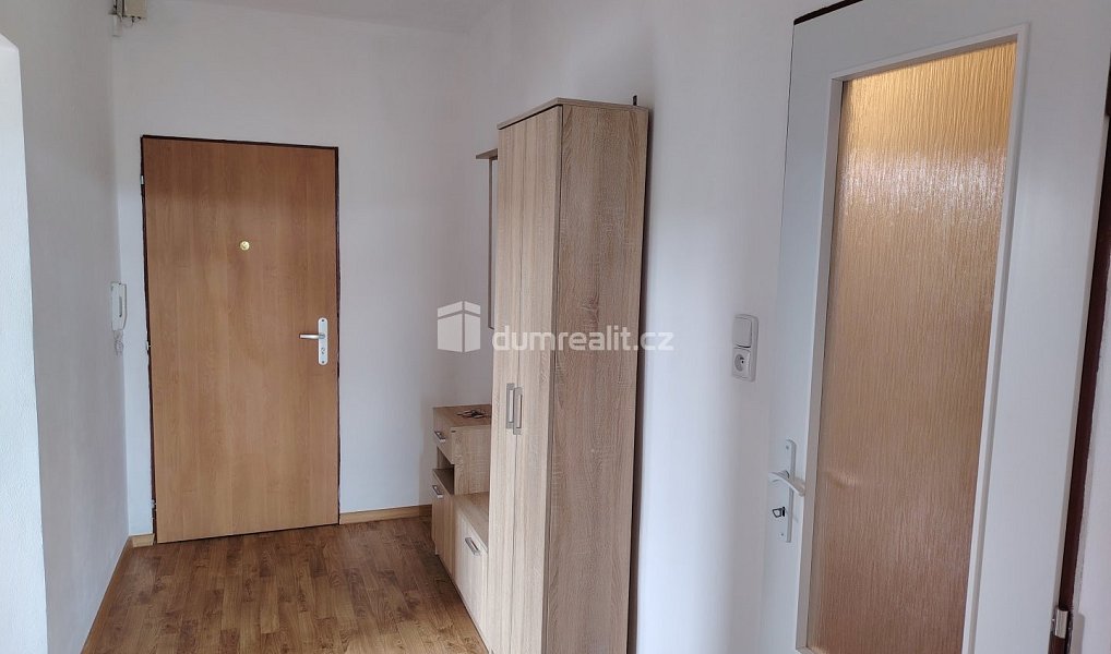 Pronájem bytu 2+1 55 m², Děčín – náhled fotky 2