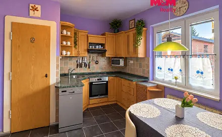 Prodej domu 170 m² s pozemkem 888 m², Na Závěrce, Mnichovice, okres Praha-východ