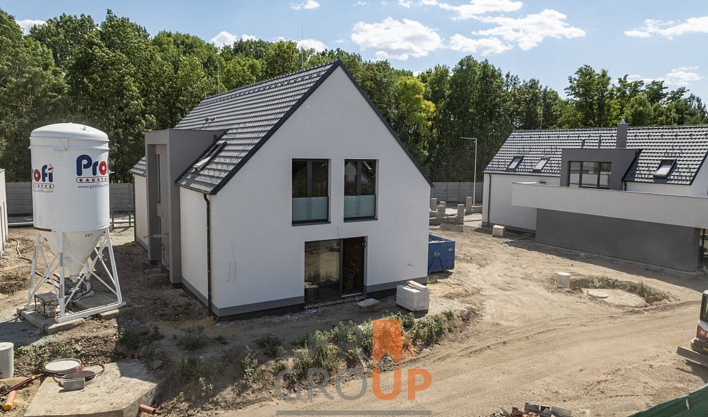 Prodej domu 338 m² s pozemkem 929 m², Kobylnice – náhled fotky 8