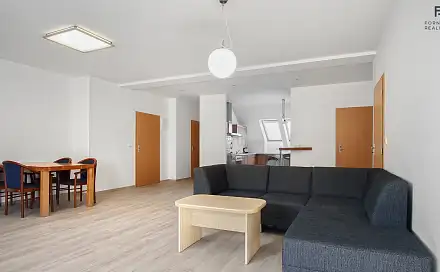 Pronájem bytu 3+kk 124 m², Pančava, Zlín - Příluky