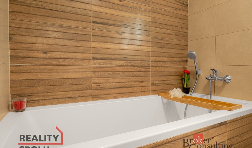 Prodej bytu 2+kk 82 m², Plzeň – náhled fotky 9