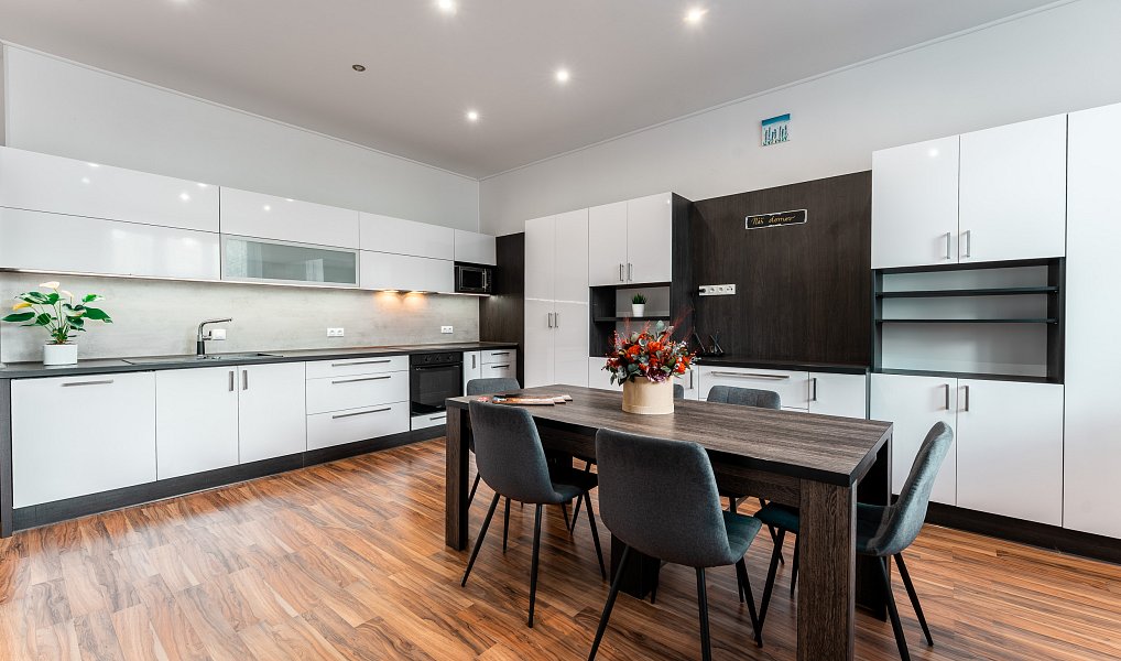 Prodej komerčního objektu (jiného typu) 549 m², Zbýšov – náhled fotky 4