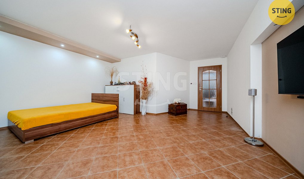 Prodej domu 146 m² s pozemkem 3 013 m², Fulnek – náhled fotky 27