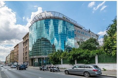 Pronájem kanceláře 175 m²