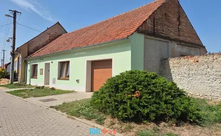 Prodej domu 818 m² s pozemkem 2 498 m², Oleksovice, okres Znojmo