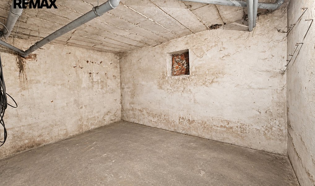 Prodej domu 250 m² s pozemkem 833 m², Kochánky – náhled fotky 27