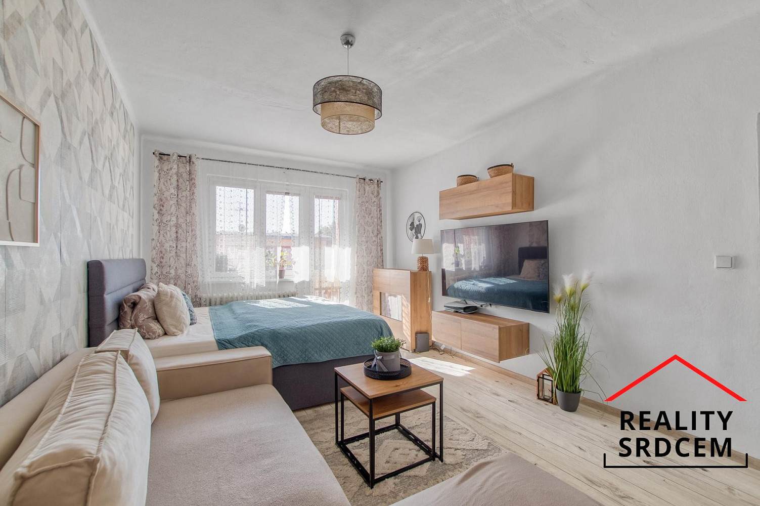 Pronájem bytu 2+1 55 m² – fotografie 2