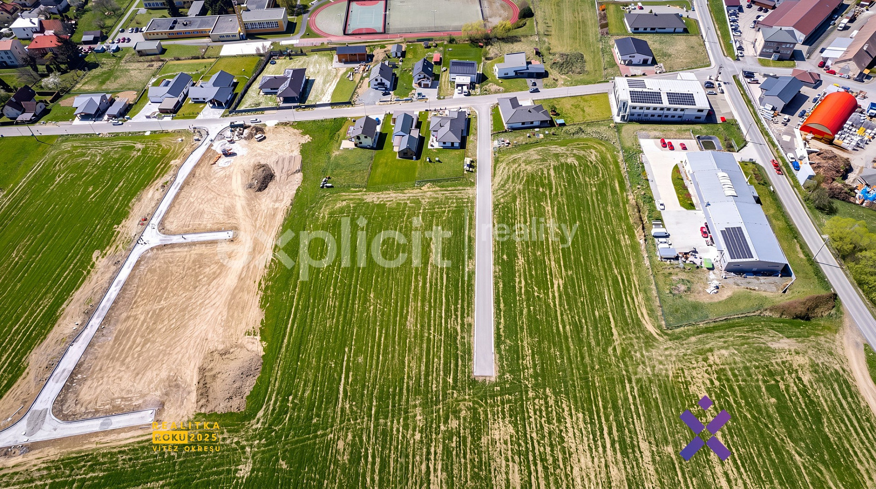 Prodej stavebního pozemku 2 505 m² – fotografie 4