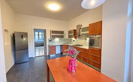 Pronájem bytu 3+1 96 m², Plzeňská, Praha 5 - Smíchov