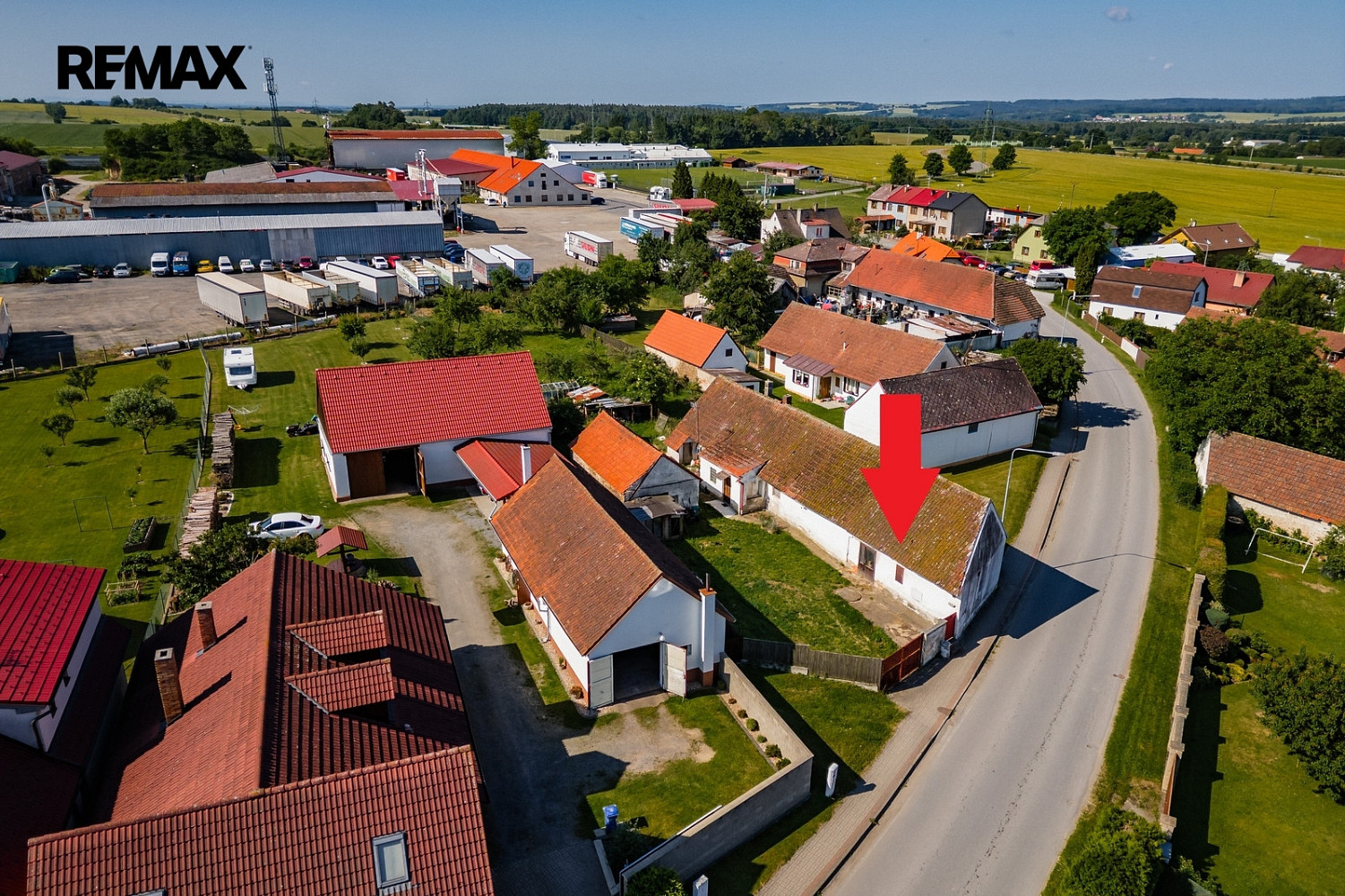Prodej stavebního pozemku 1 355 m² — photo 4