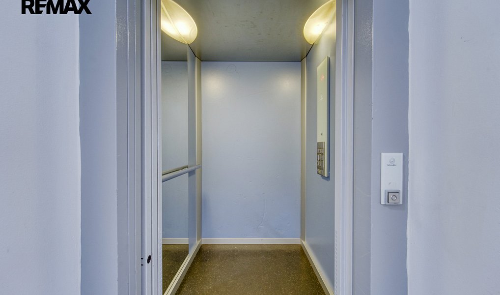 Pronájem obchodních prostor 183 m², Plzeň – náhled fotky 9